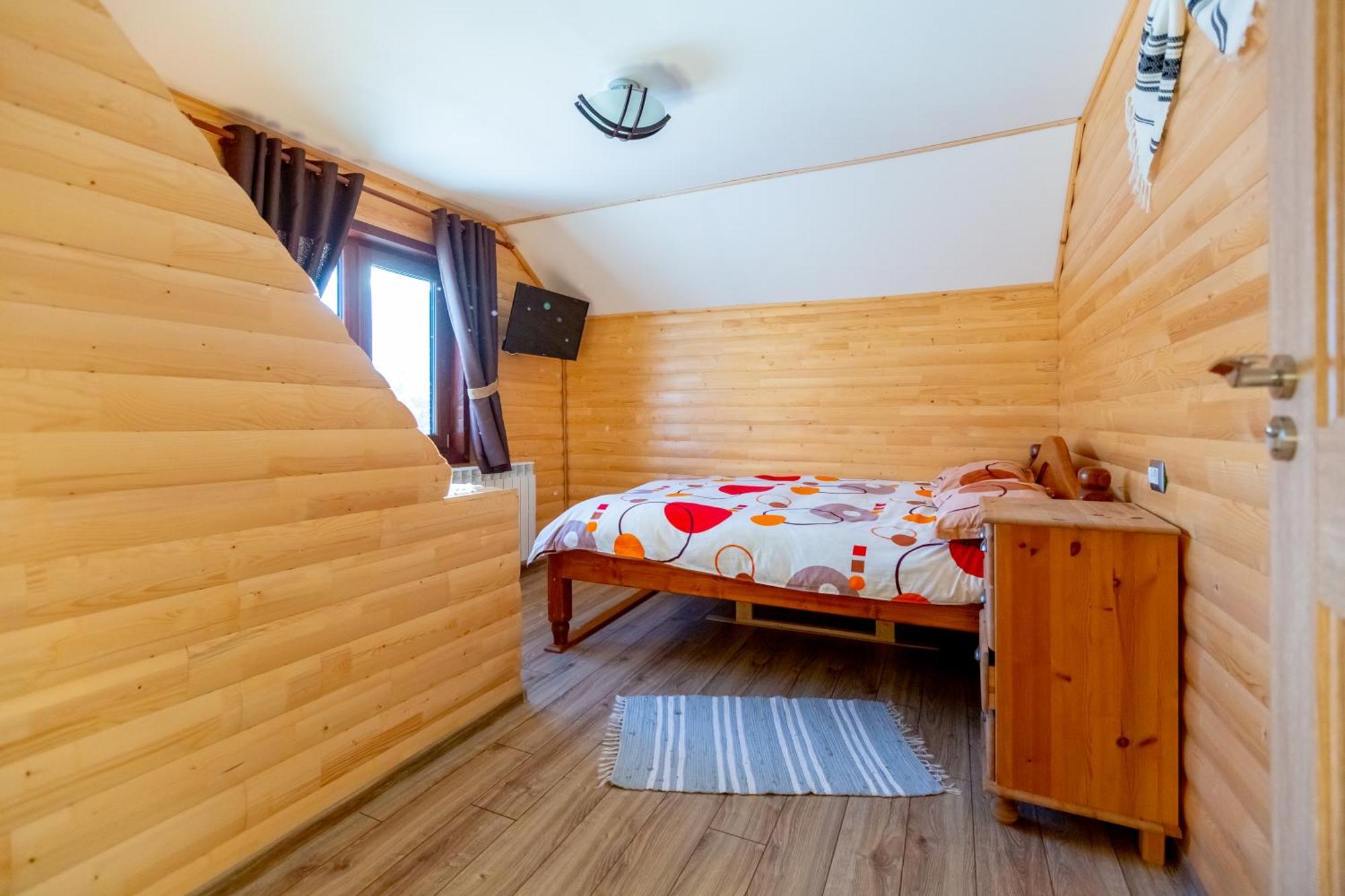 Cabana Lunca 티르구 네암트 외부 사진